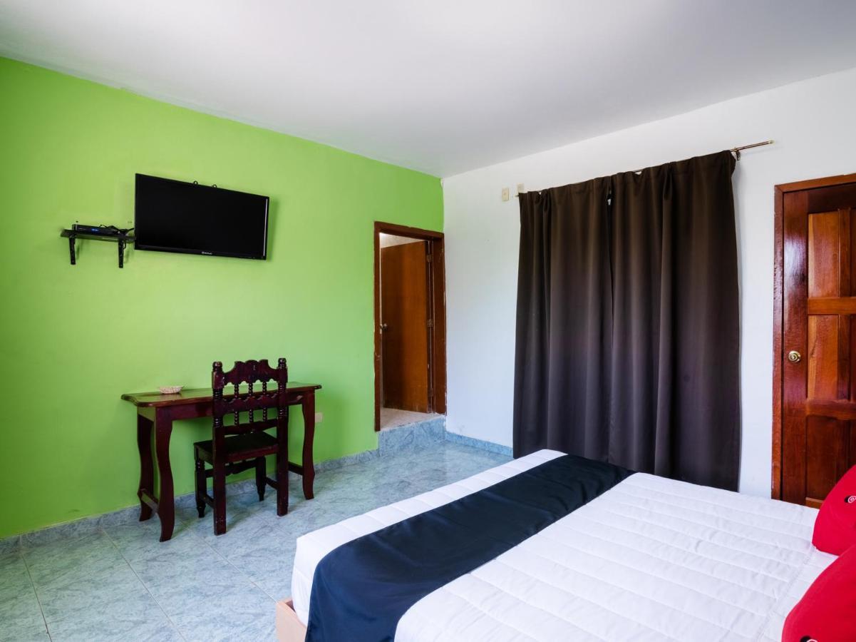 Capital O Hotel El Faisan Y El Venado Playa del Carmen Buitenkant foto