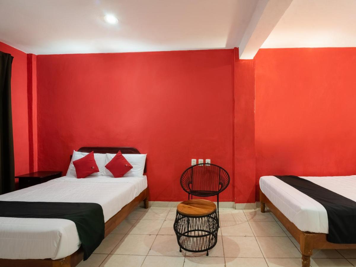Capital O Hotel El Faisan Y El Venado Playa del Carmen Buitenkant foto