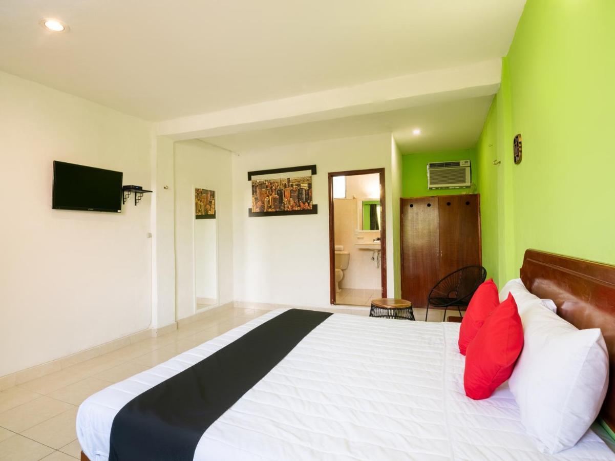 Capital O Hotel El Faisan Y El Venado Playa del Carmen Buitenkant foto